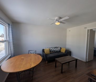 For Lease - 63 Pelham Road Unit# 2, St. Catharines, Ontario - Photo 3