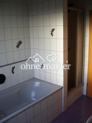 4-Zimmerwohnung im urbanen Mannheimer Industriehafen - ideal für studentische und andere WG's - Photo 1