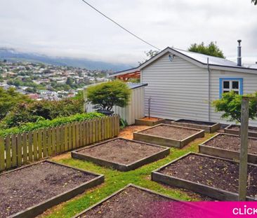 Idyllic Renovated Bungalow - Photo 2