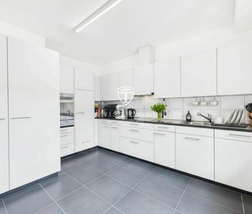 Grosszügige 6.5-Zi.-Wohnung mit Weitsicht in Schüpfheim zur Miete - Foto 4