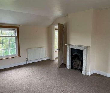 Wacton, NR15 - Photo 1