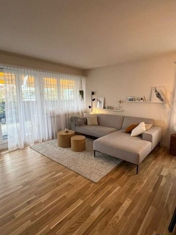 Great attic apartment with large terrace - Photo 2