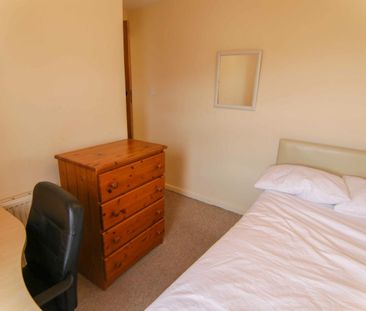 211 Tang Hall Lane - Photo 3