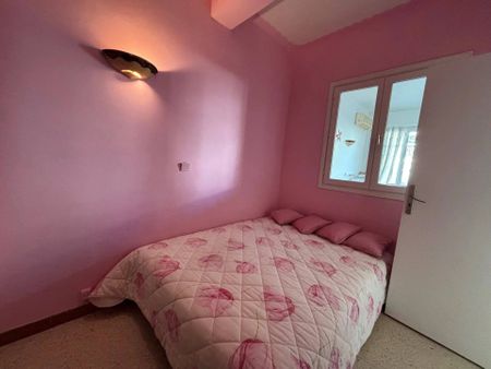 NICE CARRAS - STUDIO MEUBLE AVEC CHAMBRE - BALCON. - Photo 5