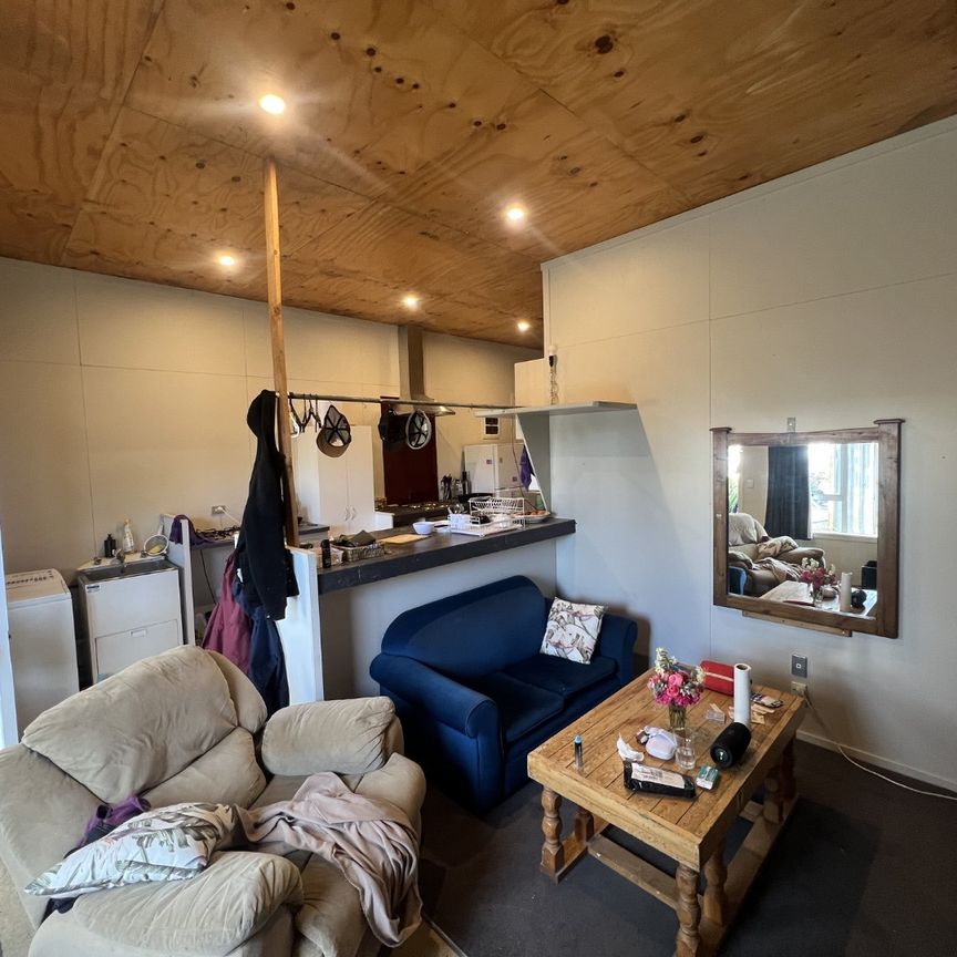 192 Griffiths RoadWillowby - Photo 1