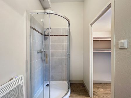 Location Appartement 1 pièce 22m² ST LO 50000 - Photo 5