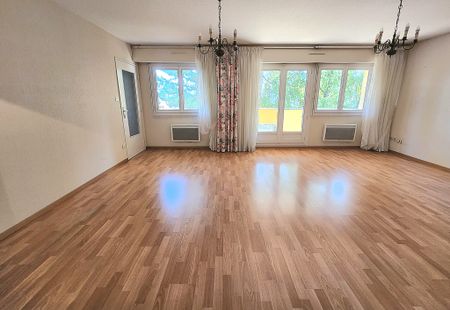 Location Appartement 3 pièces 82m² BISCHHEIM 67800 - Photo 4