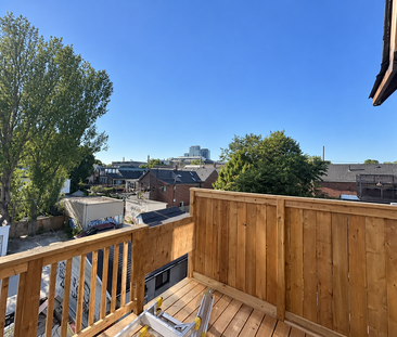 152 Brunswick Avenue apartment — Toronto, ON (3-Bedroom) - 3 Bedroom - Photo 1