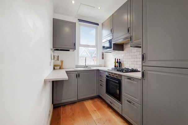 2 bedroom flat to rent - Photo 1