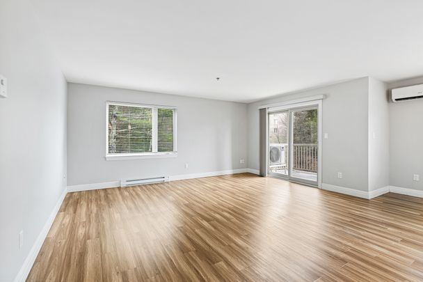 2380 Mountain Road, E1G 5W4, Moncton - Photo 1