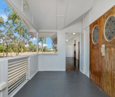 Charming and Rural - Photo 2