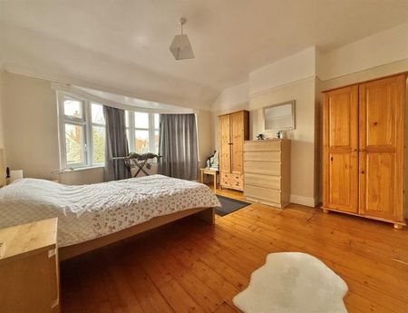 3 Bedroom Semi Detached To Let - Photo 4