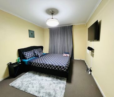 Spacious Apartment in Mawson Central - Photo 1