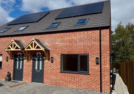 Newark Road, Lincoln - Photo 3