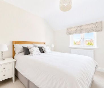 3 bedroom semi-detached house to rent - Photo 6