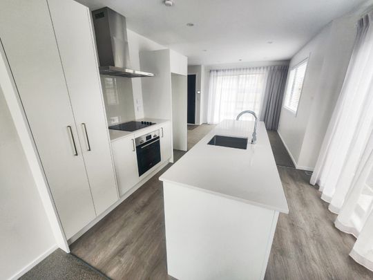 New in Wainui - Photo 1