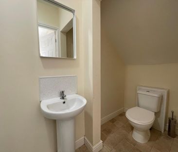 1 bedroom in a house share to rent - Photo 6