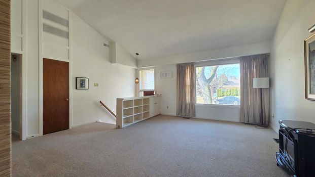 For Lease - 42 Jubilee Crescent Unit# Mainfloor, Toronto, Ontario - Photo 1