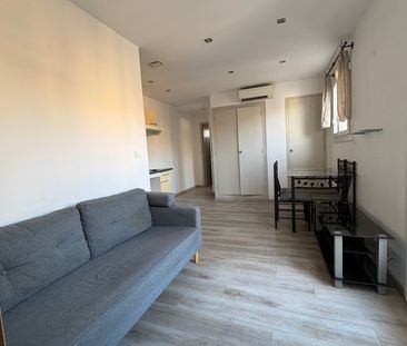 Location Appartement 2 pièces 33m² DRAGUIGNAN 83300 - Photo 2