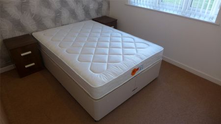 Cavalier Court, 193 Siddeley Avenue, Stoke Aldermoor, Coventry, CV3 - Photo 4