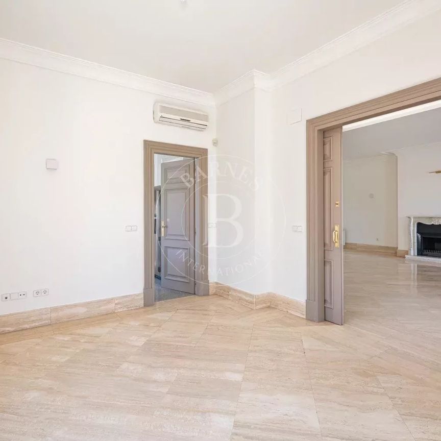 Tout savoir sur cet appartement Madrid - Photo 1