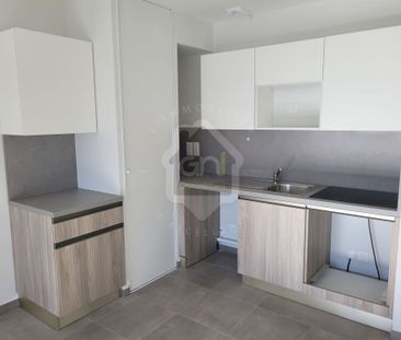 APPART T2 avec terrasse et garage, - Photo 2