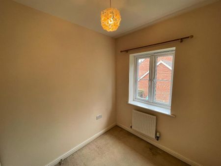 3 bedroom terraced house to rent - Photo 3