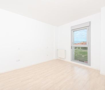 Piso de alquiler en Alto de la Sartenilla, 28, Ensanche de Vallecas... - Photo 1