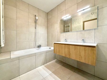 5100, Jambes - Foto 2