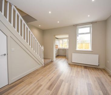 3 bedroom terraced house to rent - Photo 1