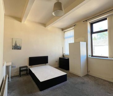 1 bedroom house of multiple occupation to rent - Photo 3