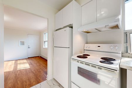 For Lease - 3503A Lake Shore Boulevard Unit# 3, Toronto, Ontario - Photo 3