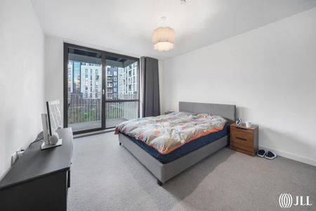 Forrester Way London E15 - Photo 3