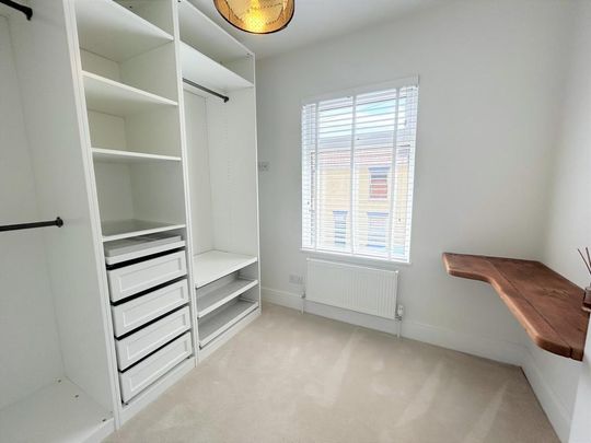 2 bedroom terraced house to rent - Photo 1