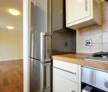 1 bedroom house to rent - Photo 2