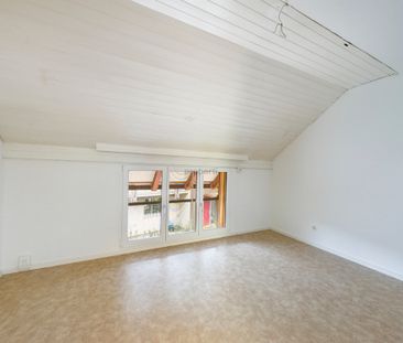 Grosszügige und lichtdurchflutete 3.5-Zimmer-Wohnung in Seuzach - Photo 3