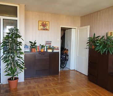 Kawalerka z pięknym widokiem na Panoramę Miasta! - Photo 2