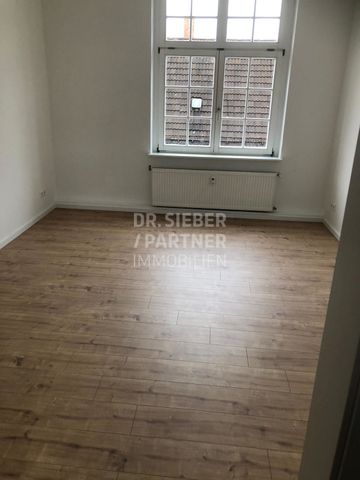 Weißenfels - *geräumige 3 Raumwohnung mit Einbauküche sucht zum 01.01.2025 Nachmieter* - Foto 4