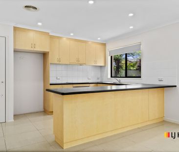 Spacious 4 Bedroom Family Home - Photo 5