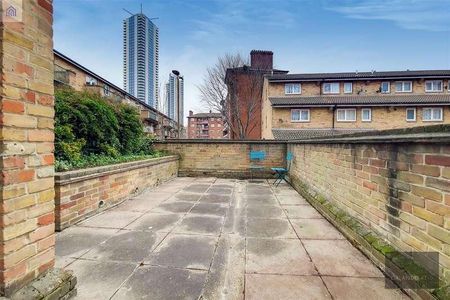 Wesley Close, Kennington, SE17 - Photo 4
