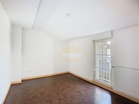 Location Appartement 5 pièces 131m² ST MIHIEL 55300 - Photo 5