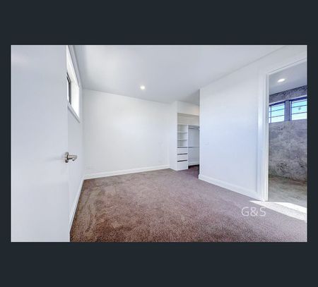 29 Stradbroke Road, Boronia, Vic 3155 - Photo 2
