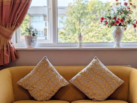 5 bedroom property to rent - Photo 4