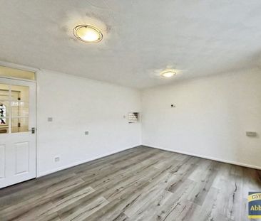 Emmanuel Close, IP28 7PE - Photo 4