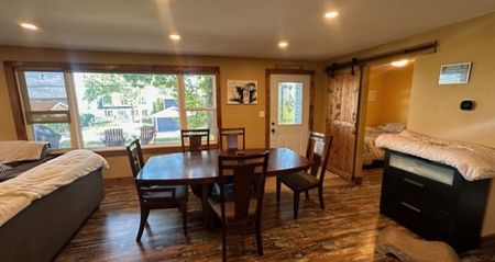 2825 The Lane Orillia | $2500 per month | Plus Heat | Plus Water | Plus Hydro - Photo 2