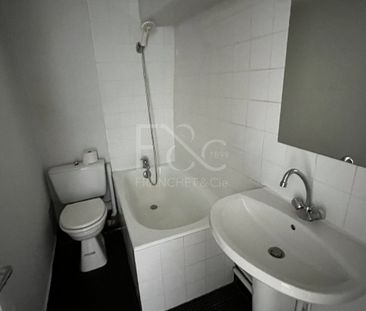 T1 de 29 m² - quai Gailleton Lyon 2ème - Photo 2