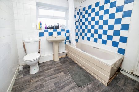 George Street - Photo 3