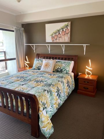 North Ward - Photo 3