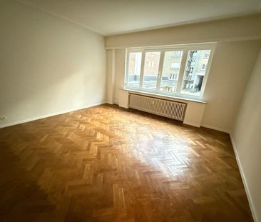 RUIM GELIJKVLOERSAPPARTEMENT - Photo 1