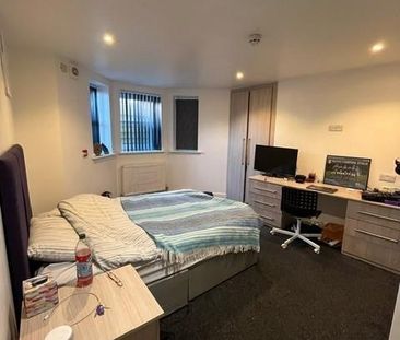 4 bedroom house to rent - Photo 2